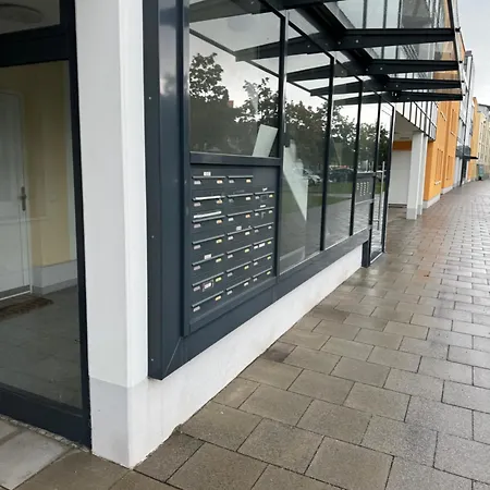 Moderne Gartenwohnung Nahe Messe Und Flughafen Muenchen Poing