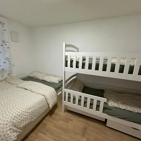 Moderne Gartenwohnung Nahe Messe Und Flughafen Muenchen * Poing