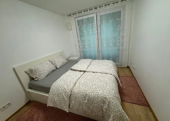 Moderne Gartenwohnung Nahe Messe Und Flughafen Muenchen Apartament *