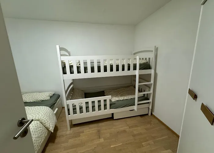 Moderne Gartenwohnung Nahe Messe Und Flughafen Muenchen Poing